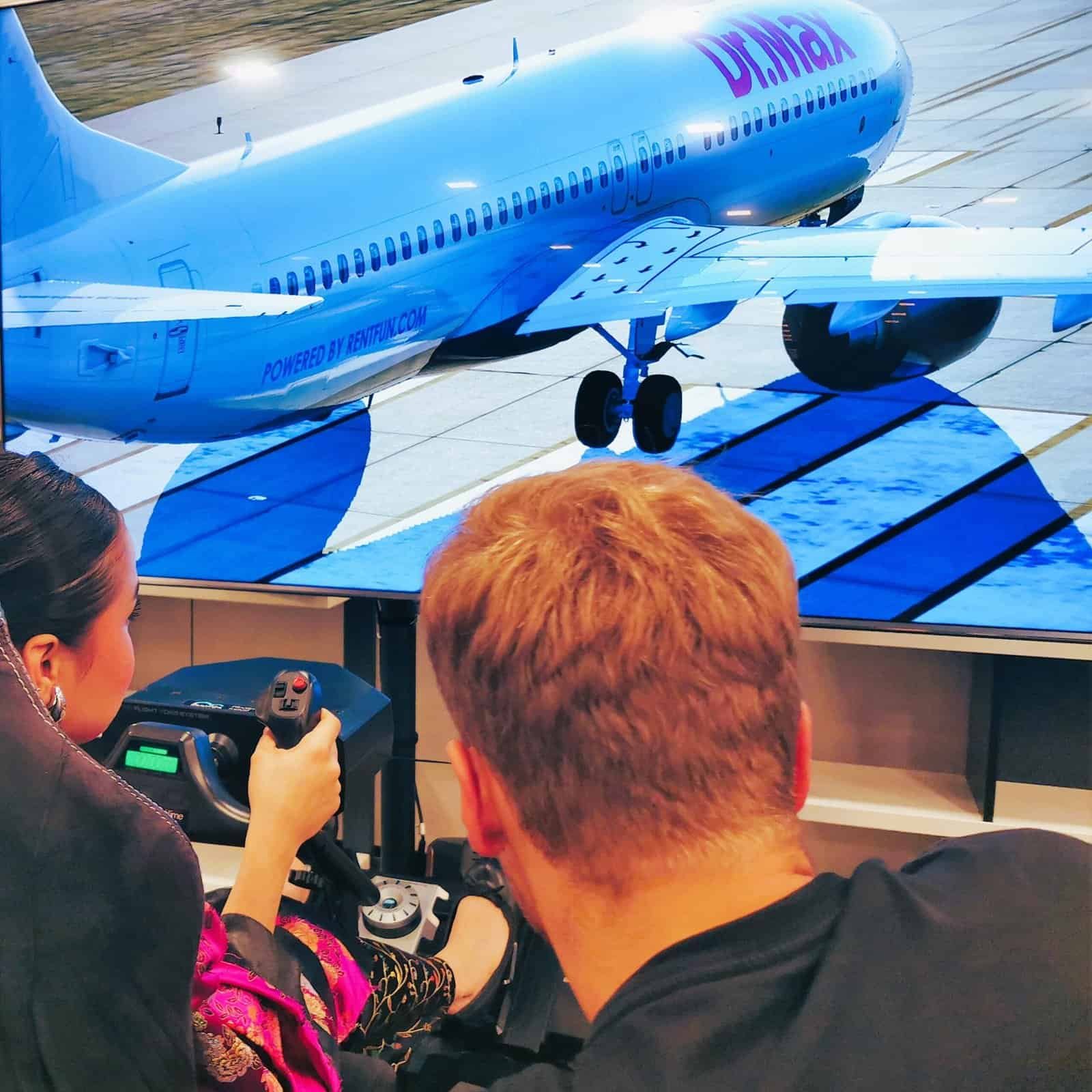 Hire Flight Simulator in Milano with company and partners logo. Rent airplane simulators for birthday surprise turnkey in European Union