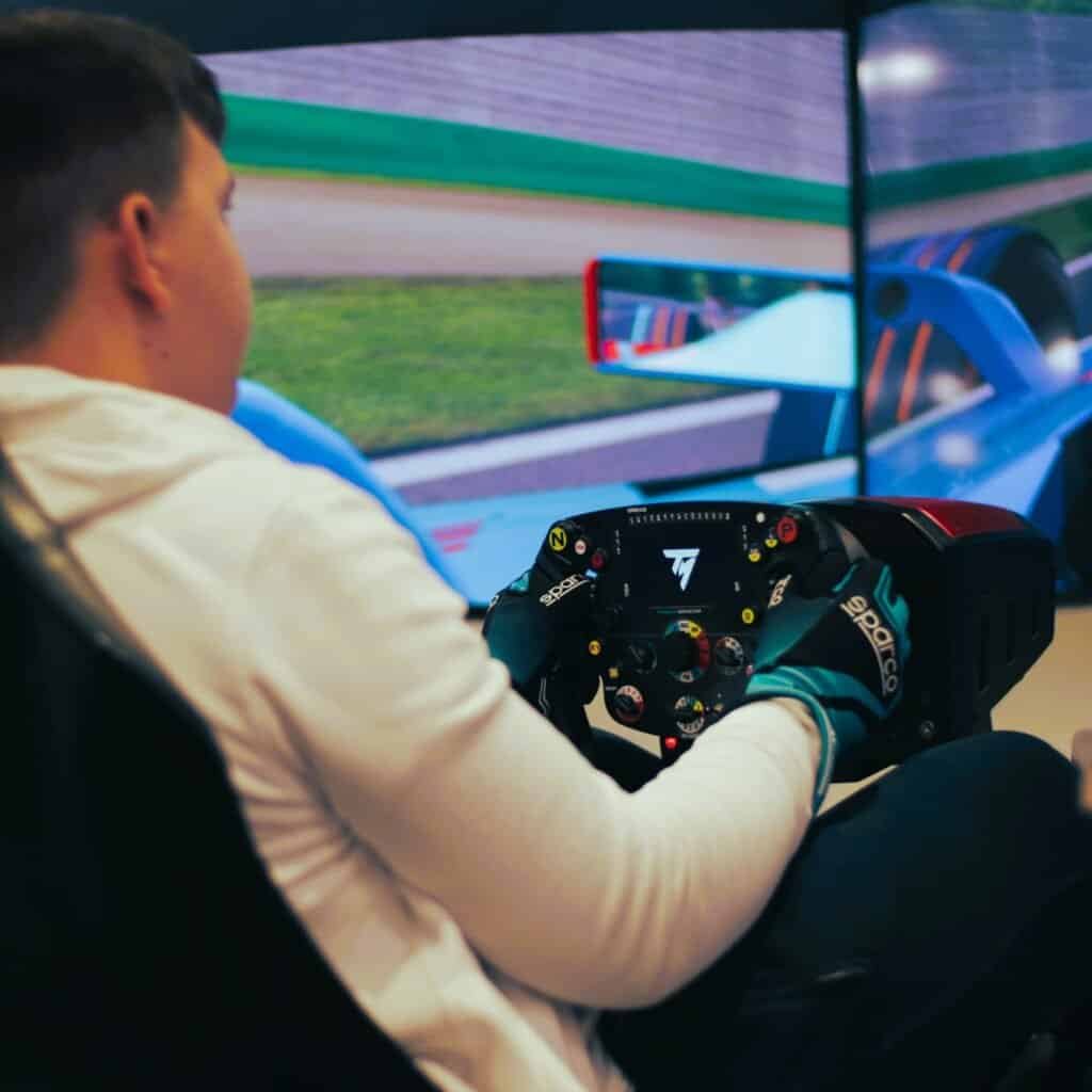 RoarFun high voltage electro simulator Formula E rental for experience Rome, Milan, Wien, London