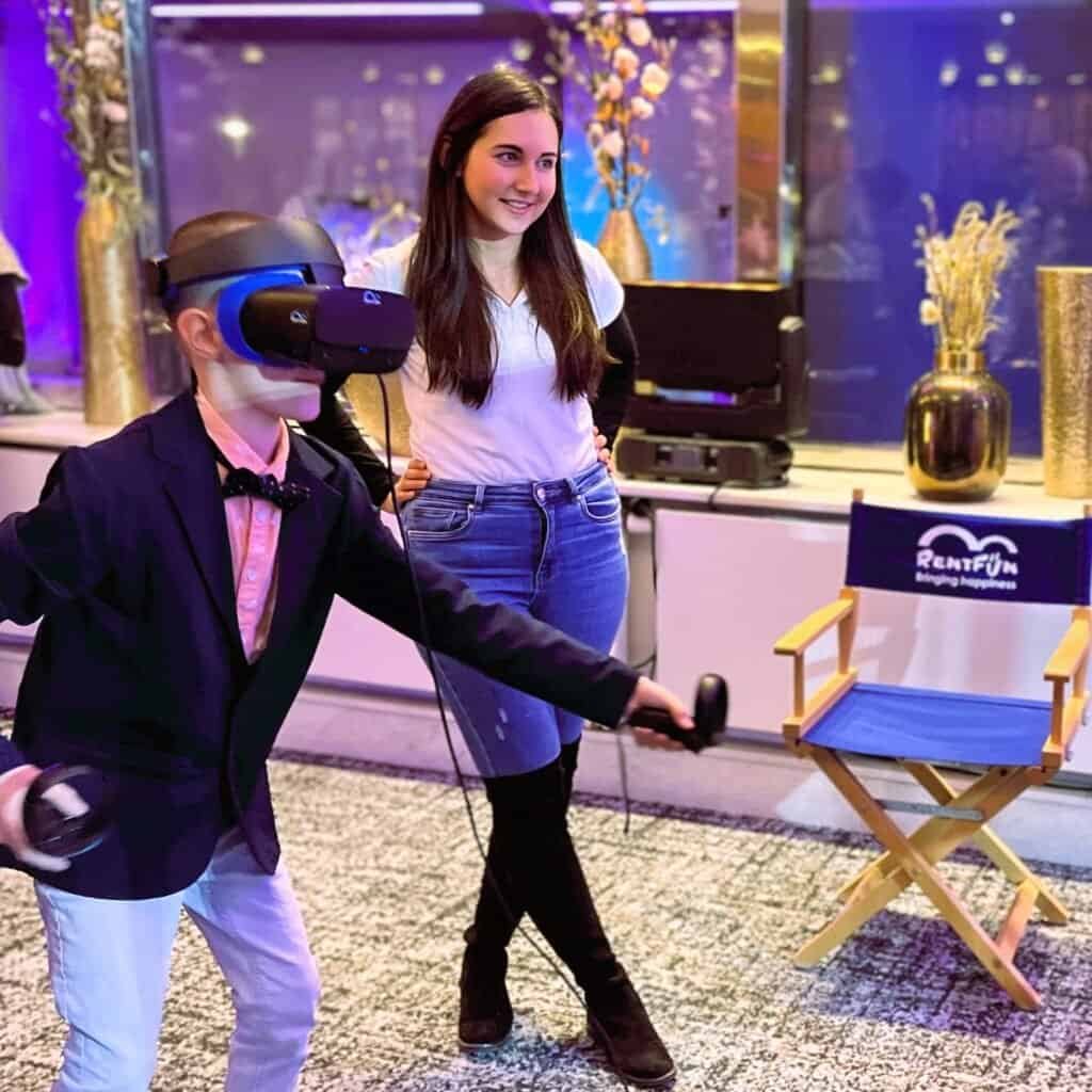 Hire Virtual Reality dancing for event in EU Rome Milano. Rent VR sport experience for party with support