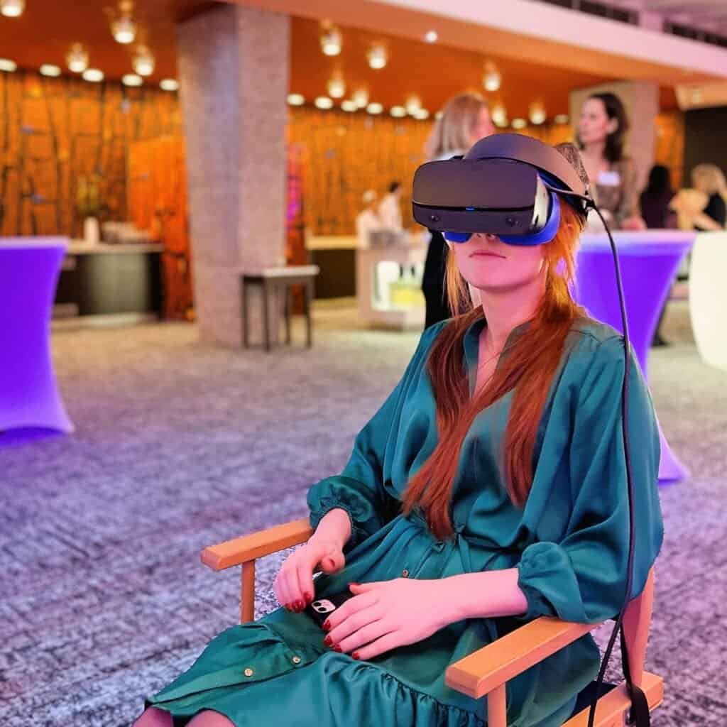 Rent Virtual Reality Space VR for event in United Kingdom. Rent VR experience for birthday with support