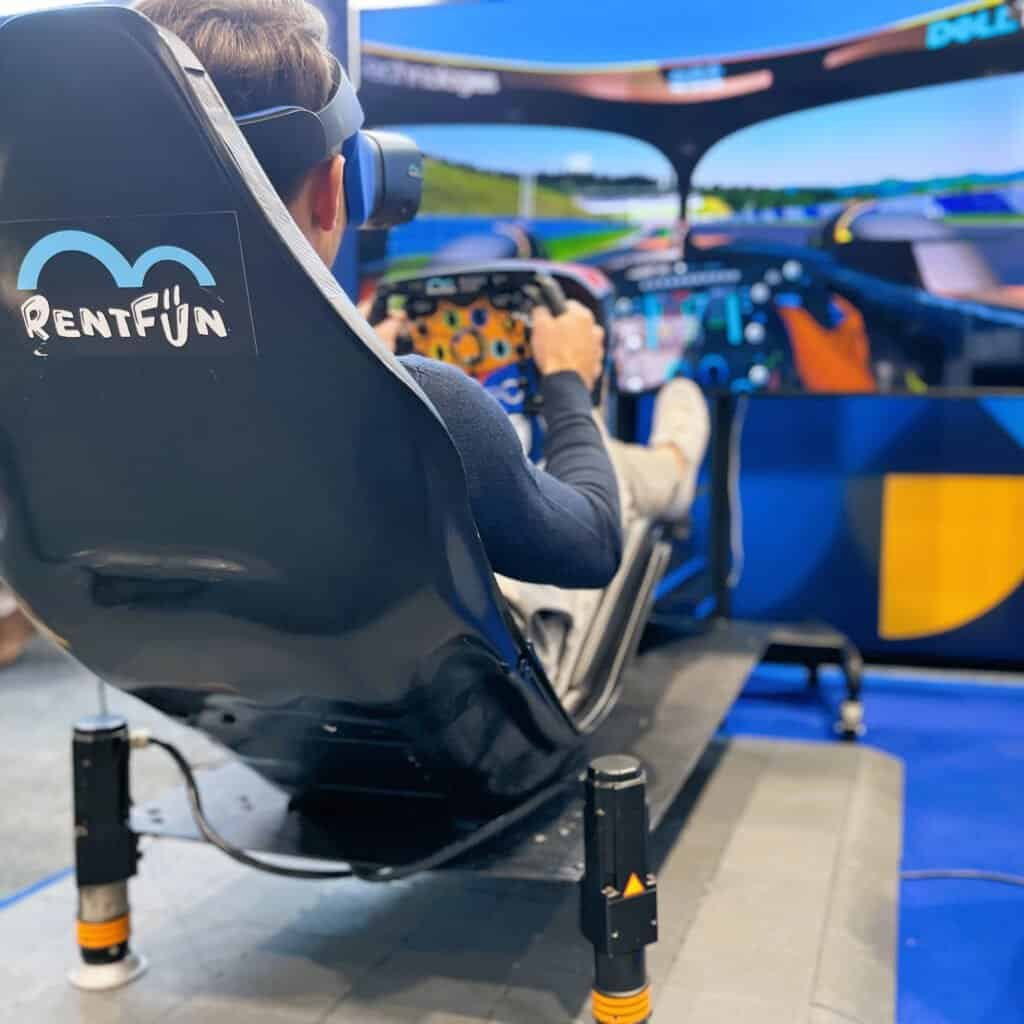 Company Rent best Racing simulator in London UK. Dell Rental of best Racing simulator UL London Dell