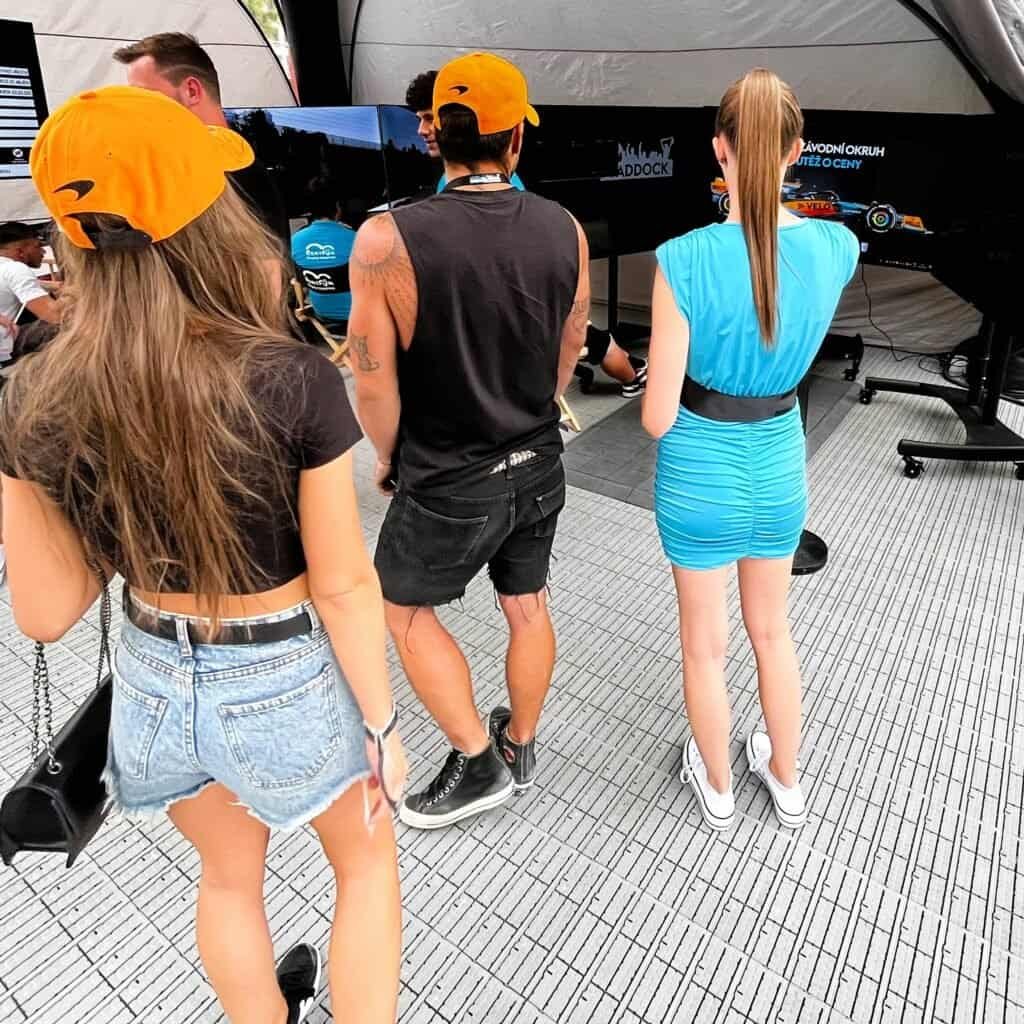 Rent Interactive Experiences as a magnet for your Visitors in Prague Berlin Paris Madrid