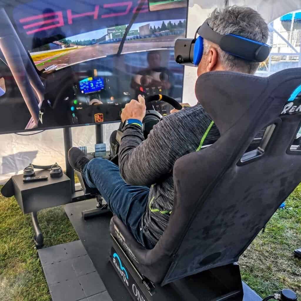 Hire Virtual reality for events in Austria Vienna. Rent VR simulator with delivery and support turnkey company celebration in EU